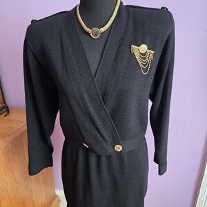 Stunning Vintage St. John Skirt Suit